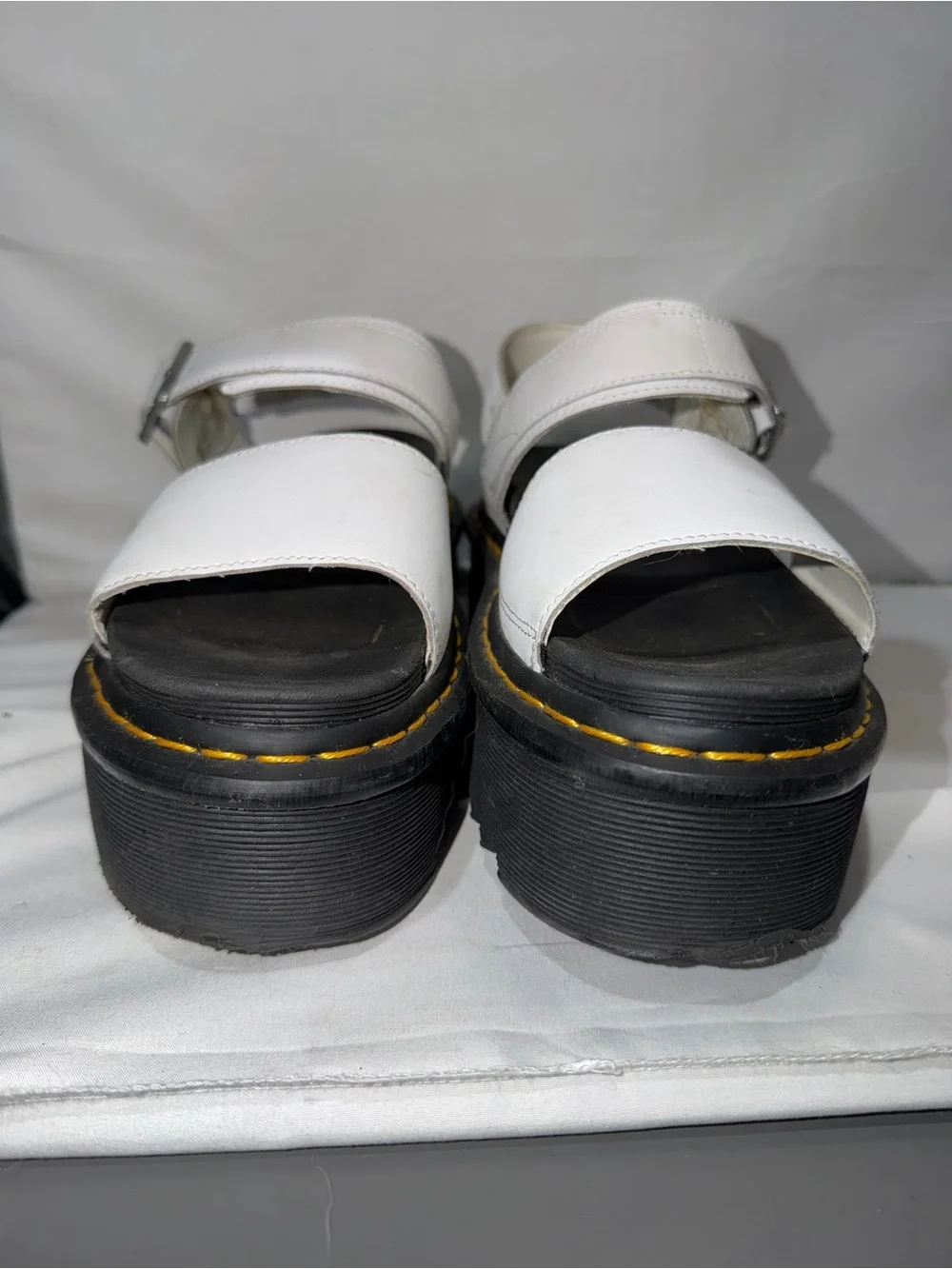 Dr. Marten Shoes Voss Leather Strap Platform Sandals White Quad Sole 8